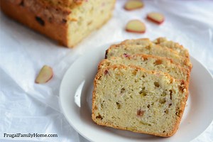The Best Rhubarb Bread Recipe
