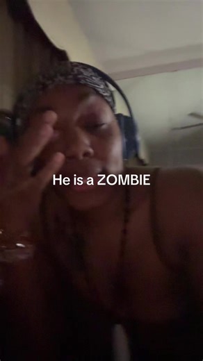 paranormal_hoochie (@paranormal_hunni)’s video of zombie