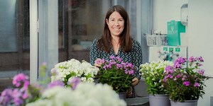 Anna Feller receives Marie Heim-Vögtlin Price