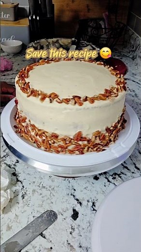 Cinnamon Pecan Spice Cake #recipe #cakerecipe