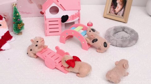 Pig Toys for Girls&Boys 5inch Mini Realistic Silicone Pig, Stretchy Fake Animals Body Mini Silicone Baby Dolls,Lifelike Piggy Soft/Chubby Little Pig, Christmas Giving for Kids/Her