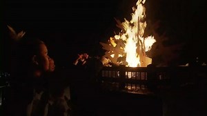 From Bangladesh to New Zealand, Commonwealth countries celebrated Queen Elizabeth's record-breaking 70 years on the British throne by lighting #PlatinumJubilee beacons https://reut.rs/3xdpGQH | Reuters