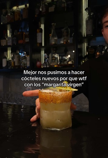 Como que margarita virgen ? 🙄 #barra322 #cocteleriadeautor #cocteleria #ambientelaboral #cosasdebares #trabajo #comedia #drinks #puertovallartajalisco #mixologists #mixologia #coctails #bartenderslife #pv #cosasdebartenders #ambientelaboral #cocteleríadeautor #margarita