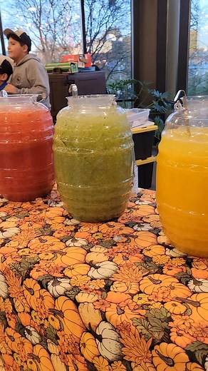 1K views · 33 reactions | We are ready Mainframe Studios 5pm to 8pm!!! 䀹䀹❤️❤️ @topfans #supportlocal #supportsmallbusinessowners #localbusiness #supportlocalbusiness #mainframestudios | Reyes Tamales | Facebook