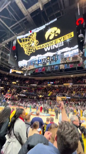 Heartbreaking Final Four Game: UConn vs Iowa ft. Caitlin Clark & Paige Bueckers