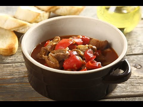 Gulasz po węgiersku - jak zrobić? | Przepisy.pl