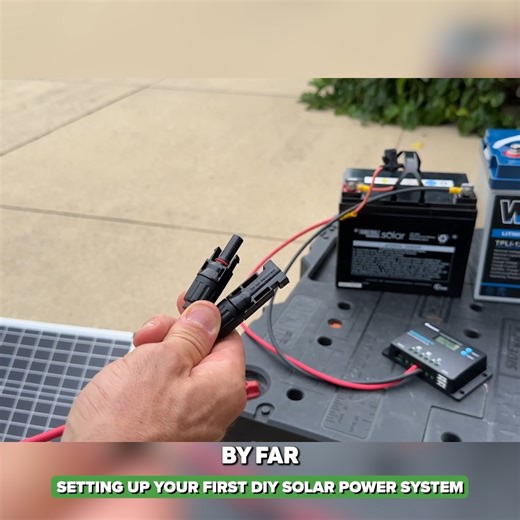 Getting started with solar power can feel overwhelming, but it doesn’t have to be! In this video, I’ll walk you through a simple DIY solar setup that’s both beginner-friendly and cost-effective. ✅ Complete example setup with minimal components ✅ How to skip the inverter and still power small devices ✅ Tips for expanding your system as your needs grow ✅ Budget-friendly parts and real-world usage insights 💡 Start small, learn fast, and build the perfect solar system for your needs—one panel at a 