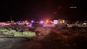 Train hauling corn syrup derails in Arizona; no injuries