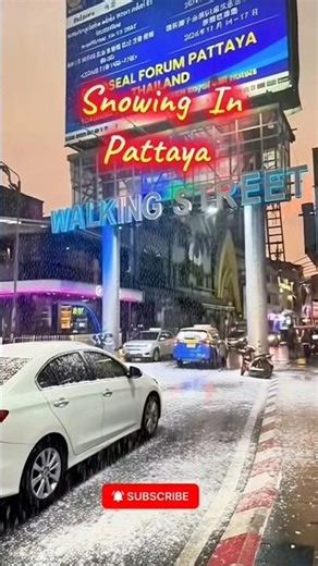 ❄️ SNOW in Pattaya, Thailand?! 😲 Extremely Rare Weather Shocks Tourists