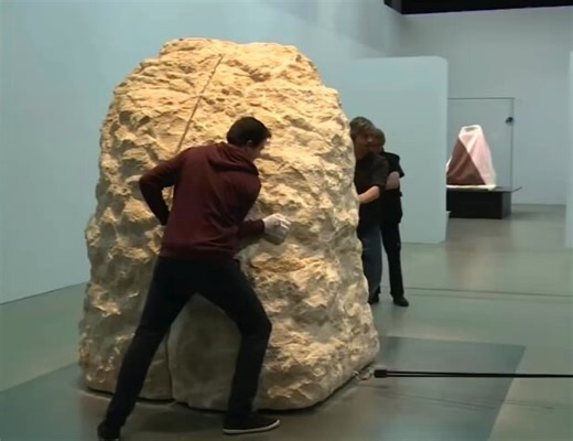 This man live inside a rock for a week as an experiment
