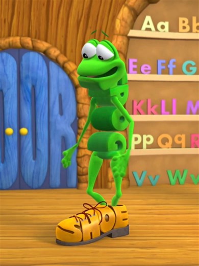 How do you walk? #shoe #Frog #WordWorld