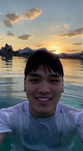 Diving Into Minecraft Reality!