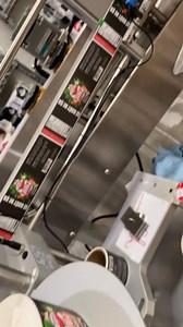 Telechaje app @taptapsendhaiti pou w voye kado bay pwòch ou pandan sezon fèt la. E pa bliye itilize kòd promo “legoutdeca” pou w ka $25 bonis sou premye transfè w la à partir de 24 à 25 décembre. . . . #legoutdeca #foodie #foodlover #haitianfood #fyp #taptapsend #merrychristmas | Emilie Lafortune