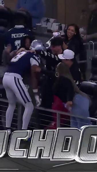 Cowboys George Pickens scores insane 38-yard touchdown