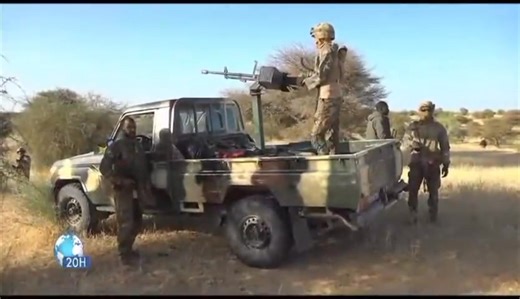 Le chef de l'État major général de garde nationale 🇲🇱 Gal.Famouké Camara 🫡 Anw ko Mali ✊🇲🇱🫡 | Général Naby Sidibé