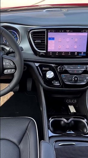➡️ Meet the Chrysler Pacifica Hybrid