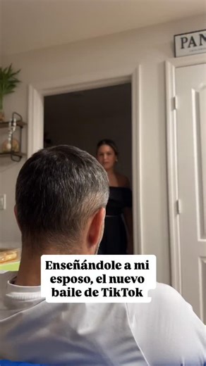 Forever Daisy | Professional House Cleaner on Instagram: "Que opinas de mi baile?🤣🤣🤣 #trend #dance #foreverdaisy"