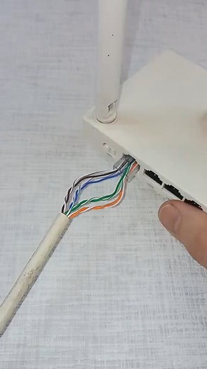 Be Sure to Remember this Tip! How to Wire Up Ethernet Plugs the EASY WAY #diy #howto #tips #cable #lifehacks #skills #tool.mp4 | Eugene Litman 4