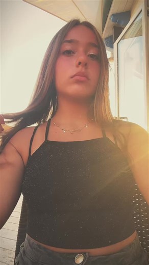 Video di gaia🌟 (@gaia.monasterooo) con HEETS (feat. Geolier) - Lele Blade