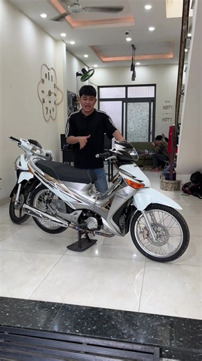 Exploring the Future X Fi 2011 Motorcycle Features