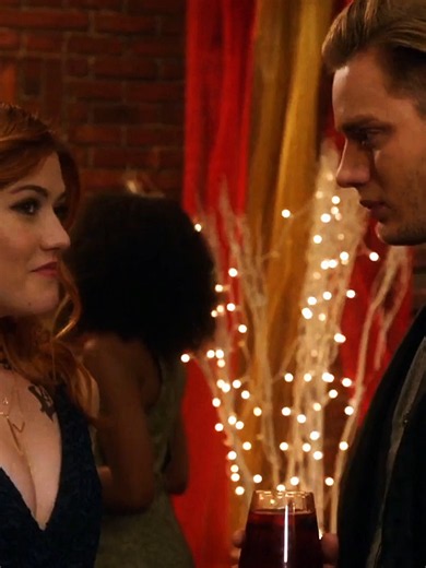 of course I had to a clary and jace version #jacewayland #claryfray #shadowhunters #themortalinstruments #siblingsordating