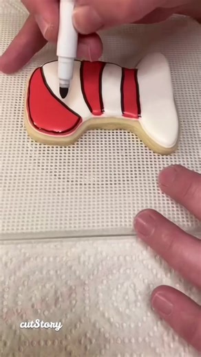 Cat in the Hat Top Hat Cookies