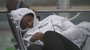 'Canceled again' | Passengers stranded as DCA closes runways for snow removal