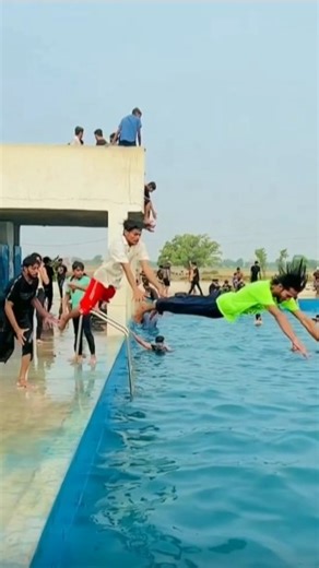 Dive water on | #swimming 🏊‍♂️ #reel 🎬 #foryou 🎁