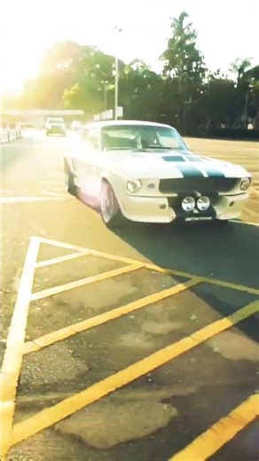 unbelievable entry of mustang car on raod powerful minds set music #subscribe #automobile #share 😁🙂