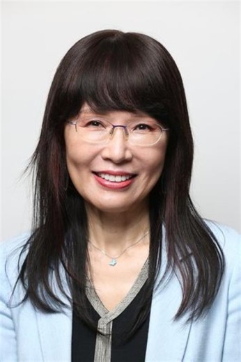 Mechanisms of Ovarian Aging: A Target for Geroprotection in Women