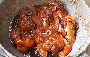 Easy Paksiw na Pata Recipe | Tukayo Cooking