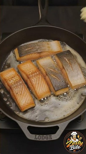 🍯 Honey Garlic Salmon That Melts in Your Mouth