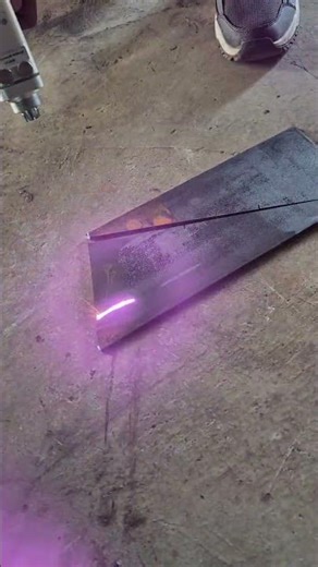 Rayz Laser Weld Machine Demo #lasercleaning#rustremovel