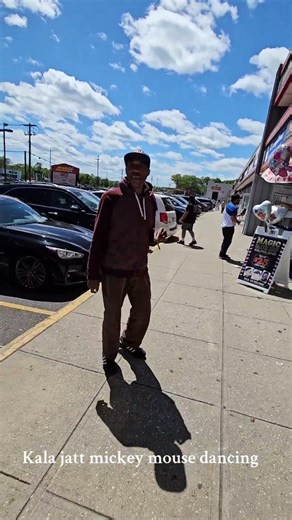Kala Jatt Mickey Mouse doing big guy sponge Bob dance #shorts #youtubeshorts #trending #viral #funny