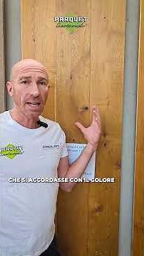 Parquet in legno di quercia rustico con piallatura a mano e finitura rossiccia