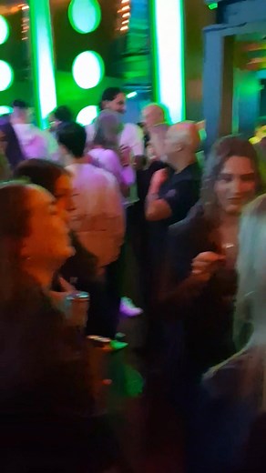 Thanksgiving Eve done right. 🎵🥳💥🎵 | Rob Walker