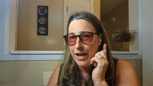 Watch Honest Review of A10 Pro Bluetooth Earbuds on Amazon Live