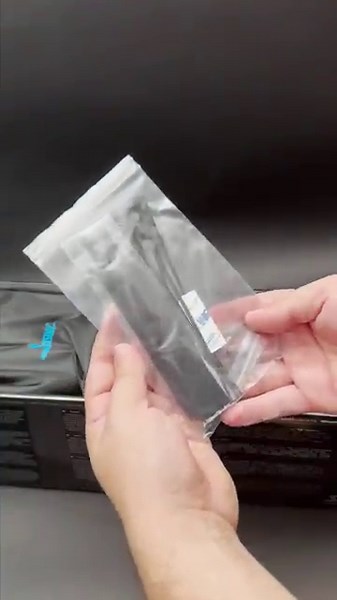 #unboxing de l'énorme #seasonic PRIME TX-1300 ! #gaming #pcbuild #pcgaming #hardware #gamingpc #pc