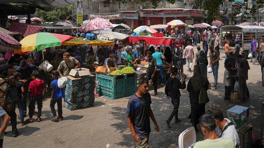 Gaza food markets: Palestinians struggle to afford commercial goods