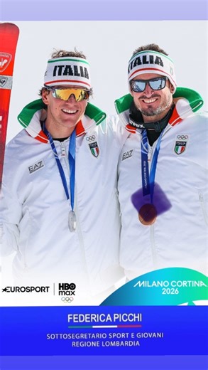 Federica Picchi on Instagram: "Il lombardo Giovanni Franzoni conquista l’argento e il bolzanino Dominik Paris il bronzo nella discesa maschile di Bormio. Per la prima volta nella storia, due italiani insieme sul podio della discesa olimpica maschile 🇮🇹 Risultato straordinario, frutto dell’impegno di grandi atleti ma anche di un autentico gioco di squadra. Lo ha ricordato lo stesso Franzoni dopo la gara: ‘Non si vince mai da soli’ L’Italia dimostra ancora una volta di saper vincere con classe, 