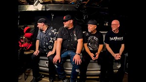 A gig is a gig with Catherine's X | The Super Satan Show