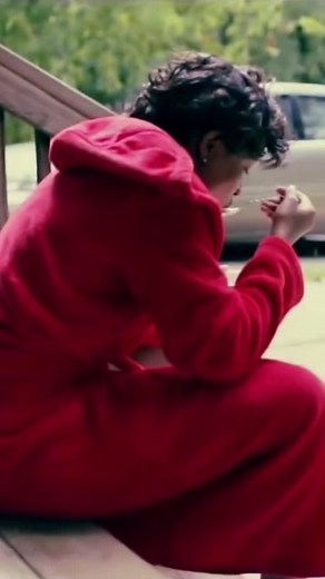 Dej Loaf Living Color Music Video Review