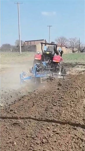 Incredible Tractor Power in Field
