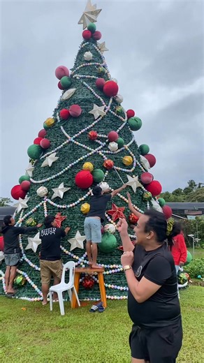 9.3K views · 91 reactions | ATM-Bayanihan Saving the Filipinos symbol of hope from Uwan. The wind is so strong | Perlas ng Silang | Facebook