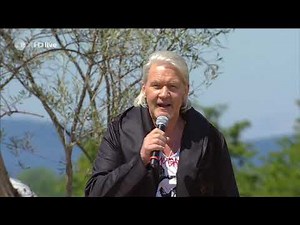 Johnny Logan - What’s Another Year / Hold Me Now (ZDF-Fernsehgarten - 2020-05-17)