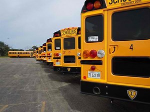 LZ District 95 Helps Kindergarteners Learn Bus Safety