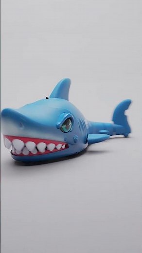 SHARK01 Crazy Shark Requin télécommandé, Crazy Shark Remote Control Shark 2 - Lexibook