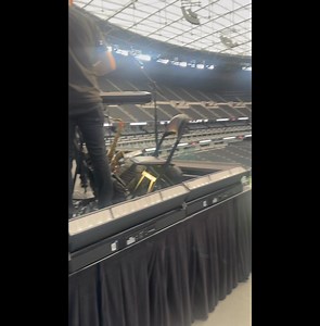 Cuz they must have known BLACK AND SILVER were my favorite colors!🪩🖤 EWF PERFORMING AT RAIDERS HALFTIME SUNDAY!🏈🏈 DO you remember THE 28th DAY OF SEPTEMBER!😂 Las Vegas sound check & rehearsal!! ❤️👏🏽❤️ ALLEGIANT STADIUM The only NFL stadium powered by 100% renewable energy! Capacity 65K Natural Grass Climate Controlled. AKA The Death Star ⭐️ | Shelly Clark