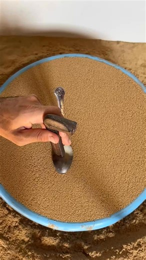 3.3K views | ‏Satisfying and Relaxing Metal Sand #reelsvideoシ #satisfying #artwork #art #experiment | Psychological comfort | Facebook