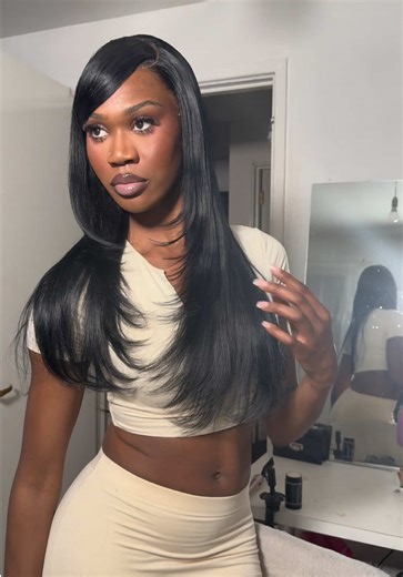 Master the Side Part Swoop with a Full HD Frontal Wig